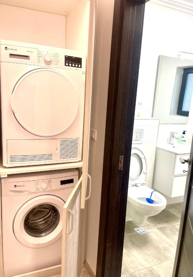 Cleopatra 3 Apartment Ipotesti  Luaran gambar
